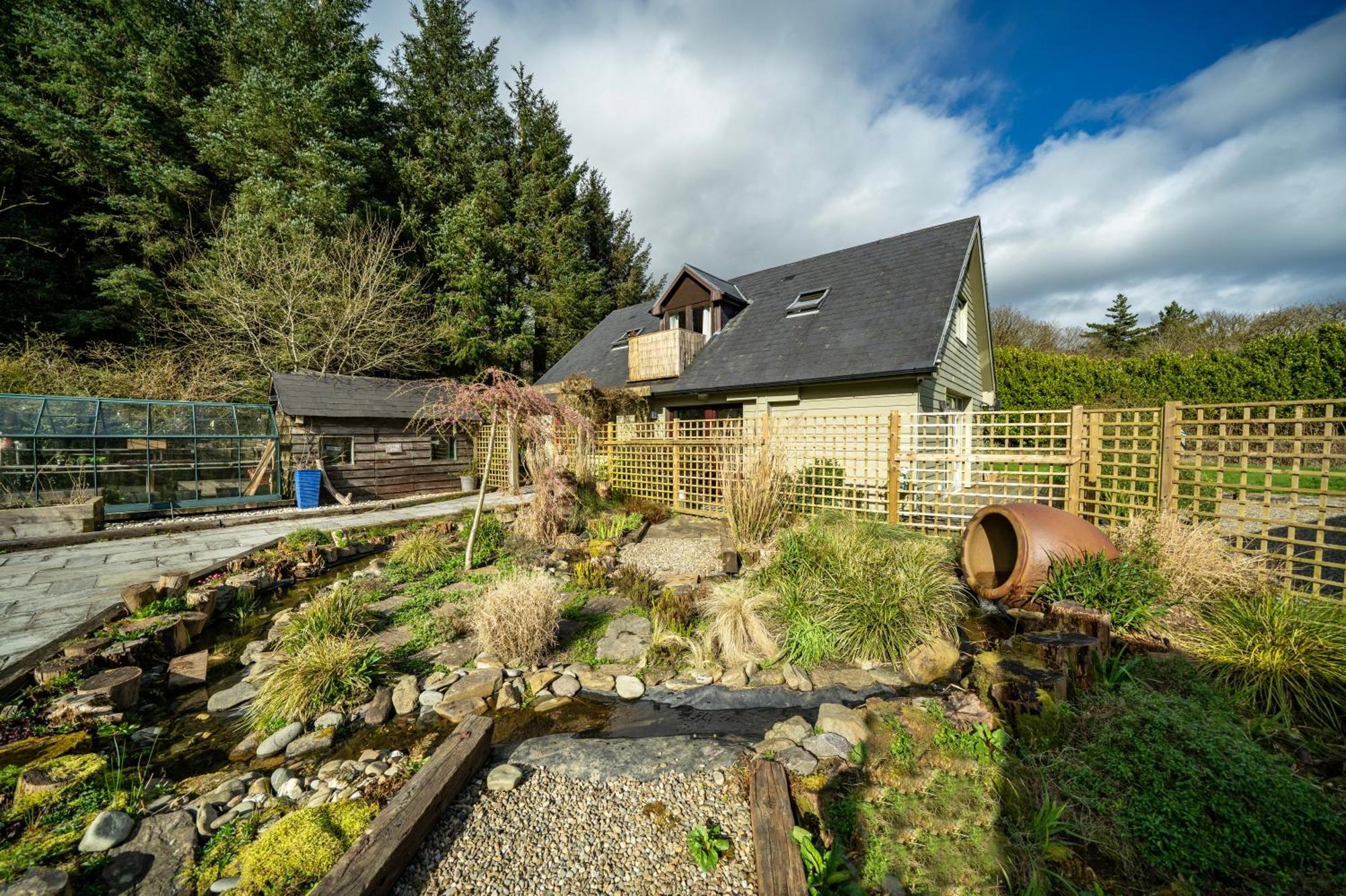 The Bird House - Coastal Lodge In Lovely Forest Setting Nr. Kinsale Κορκ Εξωτερικό φωτογραφία